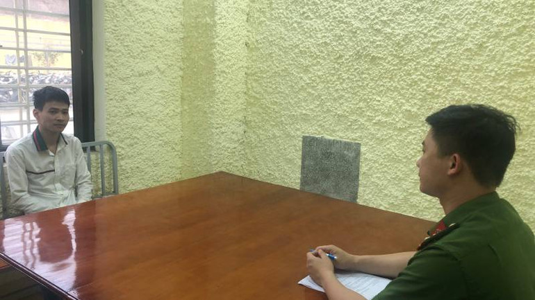 Đối tượng Hoàng Anh Văn tại cơ quan điều tra công an huyện Lộc Bình (Lạng Sơn).