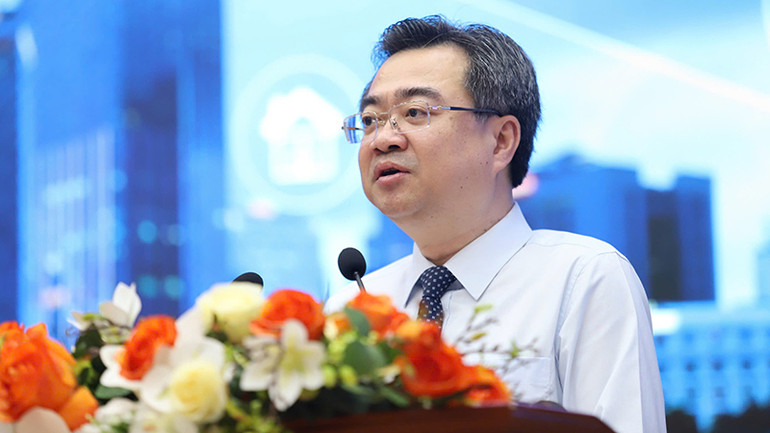 Đồng chí Nguyễn Thanh Nghị, Phó Bí thư Thường trực Thành phố Hồ Chí Minh phát biểu đề dẫn hội thảo.