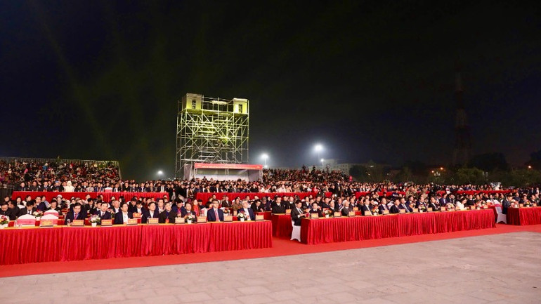 Các đại biểu tham dự buổi Lễ.