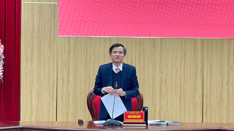 Bí thư Tỉnh ủy Ninh Bình Đoàn Minh Huấn phát biểu tại Hội nghị.