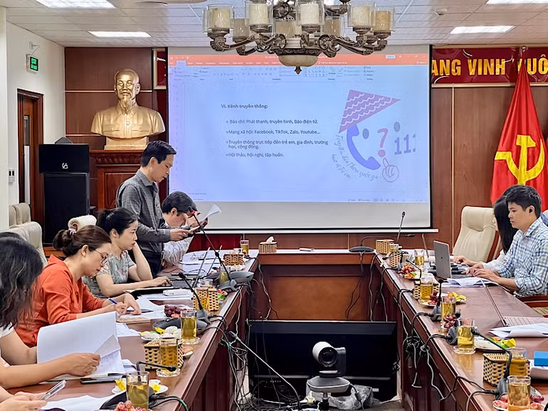 Toàn cảnh hội thảo tham vấn và hoàn thiện kế hoạch truyền thông Tổng đài 111.