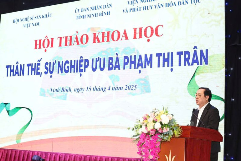 Đồng chí Huỳnh Thành Đạt, Ủy viên Trung ương Đảng, Phó Trưởng Ban Tuyên giáo và Dân vận Trung ương phát biểu tại hội thảo. (Ảnh: YẾN TRINH) Đồng chí Huỳnh Thành Đạt, Ủy viên Trung ương Đảng, Phó Trưởng Ban Tuyên giáo và Dân vận Trung ương phát biểu tại hội thảo. (Ảnh: YẾN TRINH)