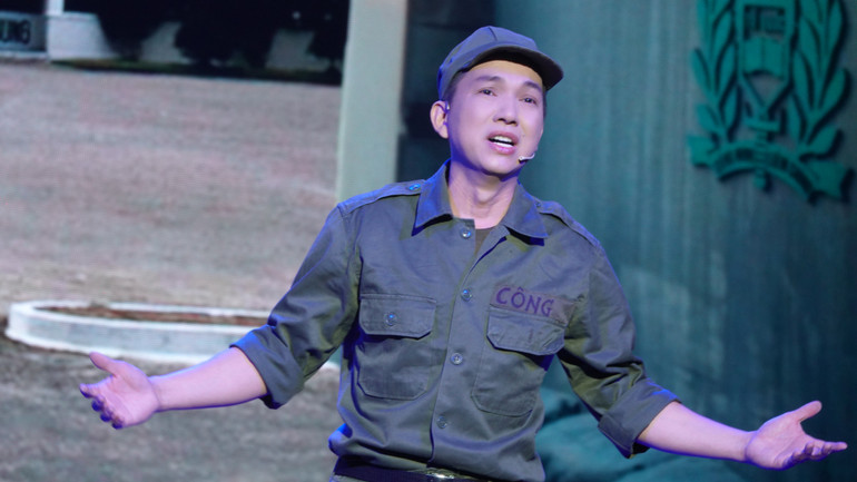 Nghệ sĩ Minh Trường trong vai Công.