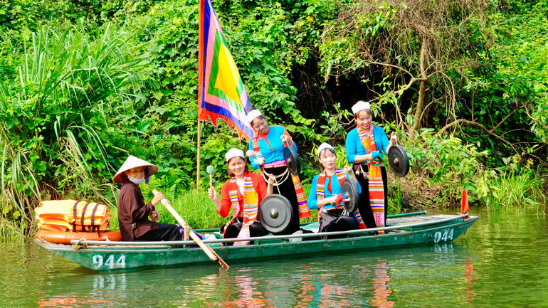 Lễ hội đã hội tụ các loại hình di sản trong nước cùng giao lưu, giới thiệu những nét văn hóa truyền thống, rực rỡ sắc màu, mang đậm đặc trưng của các vùng miền.
