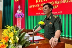 Đại tá Nguyễn Văn Lĩnh, Phó Chỉ huy trưởng Bộ Chỉ huy Quân sự tỉnh Đắk Lắk phát biểu khai mạc diễn tập.