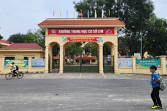 Trường trung học cơ sở Lim - nơi xảy ra vụ xô xát giữa nhóm học sinh bị phát tán trên mạng xã hội.