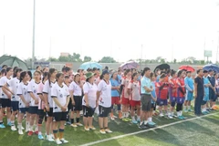 Các đội bóng tham dự khai mạc vòng loại Giải Bóng đá nam, nữ công nhân lao động tỉnh lần thứ nhất năm 2025.
