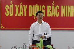 Chủ tịch Ủy ban nhân dân tỉnh Bắc Ninh Vương Quốc Tuấn phát biểu chỉ đạo tại buổi làm việc.