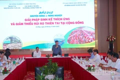 Quang cảnh Diễn đàn khuyến nông @ nông nghiệp, với chủ đề “Giải pháp sinh kế thích ứng và giảm thiểu rủi ro thiên tai tại cộng đồng”.