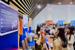 Nền tảng số đang là con đường ngắn nhất để hàng hóa Việt Nam hiện diện trên các sàn thương mại quốc tế. (Nguồn: Global) 