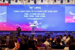 [Video] Thủ tướng: Doanh nghiệp, doanh nhân tư nhân “3 tiên phong” để “công-tư đồng kiến quốc”
