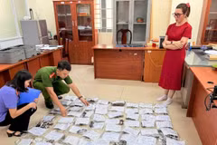 Vật chứng vụ án xâm phạm quyền sở hữu công nghiệp do Công an phường Long Thành phát hiện, thu giữ.