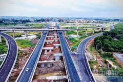 Hiện trạng dự án mở rộng cao tốc Thành phố Hồ Chí Minh-Long Thành, khu vực nút giao Long Thành kết nối trực tiếp với sân bay Long Thành.