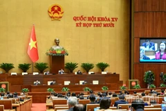 Quang cảnh phiên thảo luận ở hội trường tại Kỳ họp thứ 10, Quốc hội khóa XV. (Ảnh: DUY LINH)