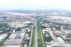 Việc xây cầu Đồng Nai 2 sẽ giảm áp lực cho cầu Đồng Nai hiện hữu đang quá tải. 