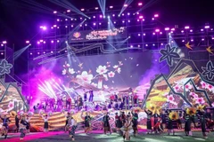 Chương trình nghệ thuật mang đậm bản sắc văn hóa của đồng bào các dân tộc.