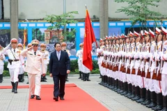 Lực lượng Công an nhân dân luôn là "Thanh bảo kiếm" của Đảng, Nhà nước, "Lá chắn thép" vững chắc trong bảo vệ an ninh Tổ quốc, đấu tranh với các loại tội phạm, giữ gìn cuộc sống bình yên, hạnh phúc, ấm no của Nhân dân. (Ảnh VGP/Nhật Bắc)