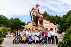 Khu tưởng niệm nữ Anh hùng liệt sĩ Nguyễn Thị Út, tại ấp Ngọc Hồ, xã Tam Ngãi, tỉnh Vĩnh Long.