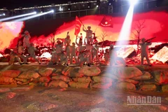Triển lãm “95 năm Cờ Đảng soi đường” công nghệ tương tác 3D xuất hiện trên không gian số