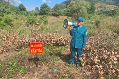 Ban Chỉ huy Quân sự xã Ea Hiao thông báo khu vực hủy nổ quả bom lớn còn sót lại sau chiến tranh tại địa bàn xã.