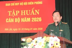 Đại tá Nguyễn Minh Tuyên, Phó Chỉ huy trưởng Bộ đội Biên phòng tỉnh Đắk Lắk phát biểu khai mạc lớp tập huấn.
