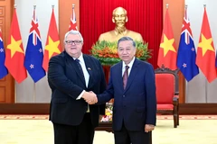 Tổng Bí thư Tô Lâm tiếp Chủ tịch Quốc hội New Zealand Gerry Brownlee.