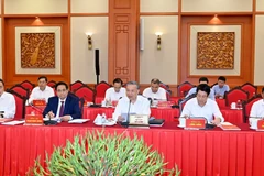 Tổng Bí thư Tô Lâm và các đồng chí lãnh đạo Đảng, Nhà nước chủ trì buổi làm việc với Ban Thường vụ Quân ủy Trung ương.