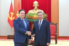 Tổng Bí thư Tô Lâm và Đại sứ Hoa Kỳ tại Việt Nam Marc Knapper.