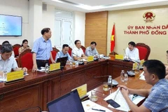 Giáo sư, Tiến sĩ Vũ Minh Cát, nguyên Trưởng khoa Kỹ thuật biển, Trường Đại học Thủy lợi phát biểu tại hội thảo
