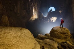 Hang Sơn Đoòng- hang động lớn nhất thế giới.