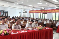 Gần 250 học viên đến từ Vùng 3 Hải quân và một số các đơn vị thuộc Quân chủng Hải quân tham gia khóa học. (Ảnh: ĐÌNH TĂNG)