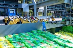 Giá thành phân bón được dự báo sẽ tiếp tục tăng trong thời gian tới, buộc các doanh nghiệp trong ngành phải “đau đầu” tìm phương án ứng phó nhằm cân đối chi phí và duy trì sức cạnh tranh.