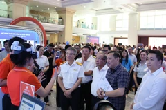 Hội chợ quy tụ 19 gian hàng triển lãm đến từ Cục Thuế các tỉnh, đơn vị thuộc Bộ Tài chính và nhiều doanh nghiệp công nghệ lớn như Sapo, Misa, KiotViet, VNPT, Viettel, FPT, CMC, Mobifone, Tecapro, NCS…