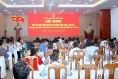 Quang cảnh hội nghị tại Cà Mau vào sáng 24/12.