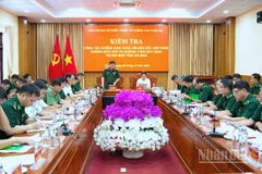 Đoàn công tác của Bộ Quốc phòng kiểm tra IUU tại Ban Chỉ huy Bộ đội Biên phòng Cà Mau. 