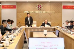 Quang cảnh buổi làm việc của Đoàn kiểm tra.