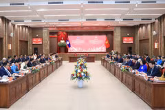 Quang cảnh cuộc hội đàm.