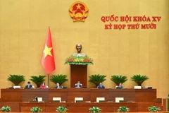 Bộ trưởng Nông nghiệp và Môi trường Trần Đức Thắng báo cáo tiếp thu, giải trình, chỉnh lý dự thảo Nghị quyết trước khi Quốc hội bấm nút thông qua. (Ảnh: DUY LINH)