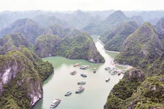 Bến thuyền đầu con đường vào làng Việt Hải.