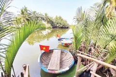 Những bến nhỏ ven sông Đò mang đến trải nghiệm riêng khác cho du khách.
