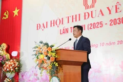 Thứ trưởng Giáo dục và Đào tạo Lê Quân phát biểu chỉ đạo tại Đại hội thi đua yêu nước. 