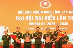 Lãnh đạo Trung ương Hội Cựu chiến binh Việt Nam trao Quyết định chỉ định Ban Chấp hành và Chủ tịch Hội Cựu chiến binh tỉnh Tây Ninh lần thứ I, nhiệm kỳ 2025-2030.