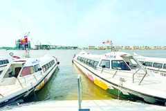 Bến tàu Máy Chai kết nối ra thành phố Đảo Hoàng Gia-Vinhomes Royal Island Vũ Yên.