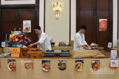 Các đội thi chuẩn bị sẵn sàng để tham gia tốt nhất tại “Cuộc thi Đầu bếp chuyên nghiệp Đà Nẵng 2025”. (Ảnh: ANH ĐÀO)