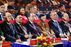 Đồng chí Trần Cẩm Tú, Thường trực Ban Bí thư cùng lãnh đạo các ban, bộ, ngành Trung ương dự buổi Lễ. (Ảnh: Nhóm PV)