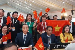 Thay mặt Việt Nam và cộng đồng thực hành di sản Nghề làm tranh dân gian Đông Hồ, Thứ trưởng Văn hóa, Thể thao và Du lịch, Phó Chủ tịch Ủy ban quốc gia UNESCO Việt Nam Hoàng Đạo Cương và Phó Chủ tịch Thường trực Ủy ban nhân dân tỉnh Bắc Ninh Mai Sơn đã phát biểu đáp từ và cam kết thực hiện những giải pháp bảo tồn, phát huy giá trị di sản sau khi được ghi danh.