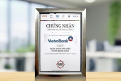 Tích cực thúc đẩy các giải pháp tài trợ cho lĩnh vực phát triển bền vững, VietinBank được bình chọn là Ngân hàng tiêu biểu về tín dụng xanh 2025.