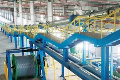 CADIVI sở hữu hệ thống bọc 3 lớp lưu hóa khô cáp ngầm trung thế CCV-Line của hãng Troester (Đức).