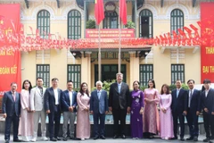 Đoàn đại biểu Hiệp hội Doanh nhân Đầu tư Việt Nam – Hàn Quốc đến thăm và làm việc với Ủy ban Trung ương MTTQ Việt Nam. (Ảnh: TTXVN)