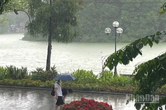 Dự báo khu vực Hà Nội đêm 18/10 và sáng 19/10 có mưa, mưa rào rải rác và có dông. (Ảnh minh họa: Đ.T)